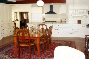 Federation Style Kitchen renovation; Hampton Style Kitchens with Shaker Doors and Granite Benchtops at Mylor in the Adelaide Hills made by Compass Kitchens