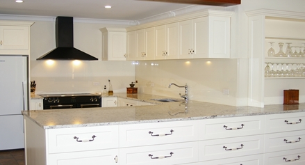 granite-kitchen-benchtops-7