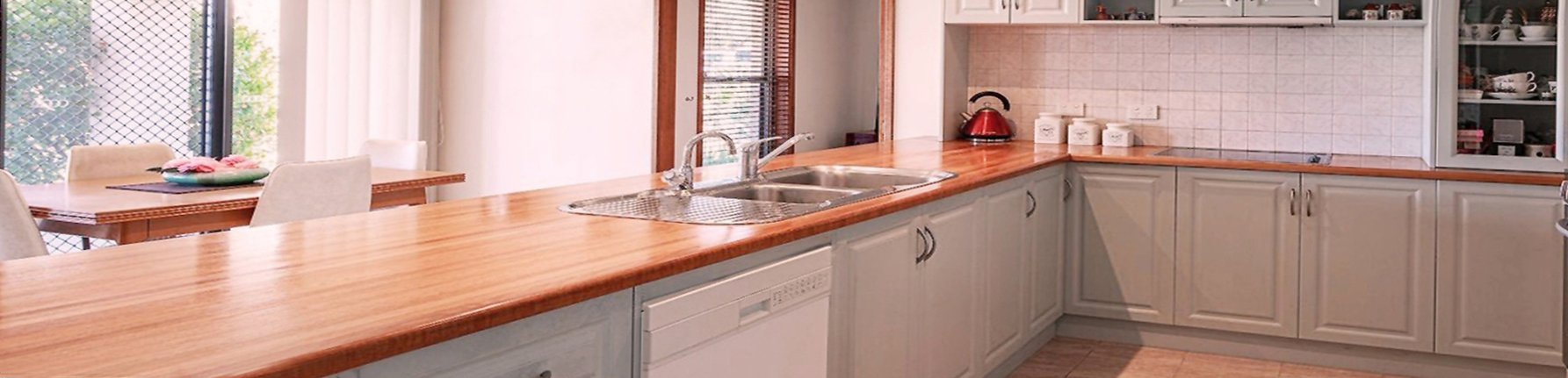 buyers-guide-to-polished-solid-timber-benchtops