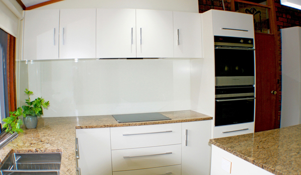 Concealed Falmec Milano Undermount Rangehood by Compass KItchens of Adelaide