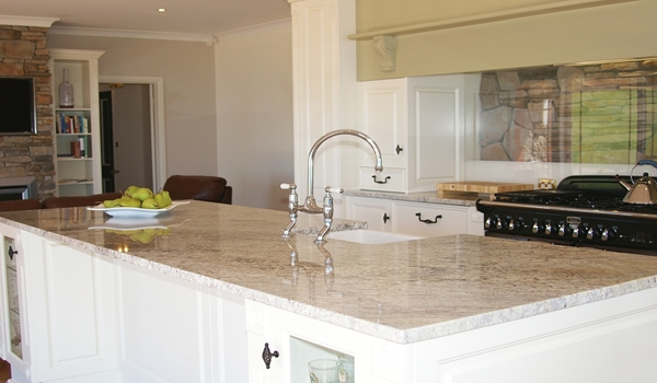 granite-kitchen-benchtops-3