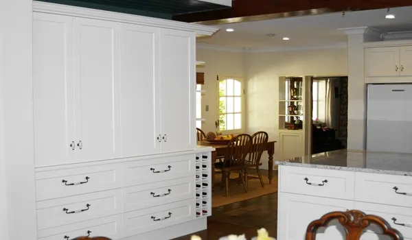 Adelaide Kitchen Renovations in the the Shaker Door style by Compass Kitchens