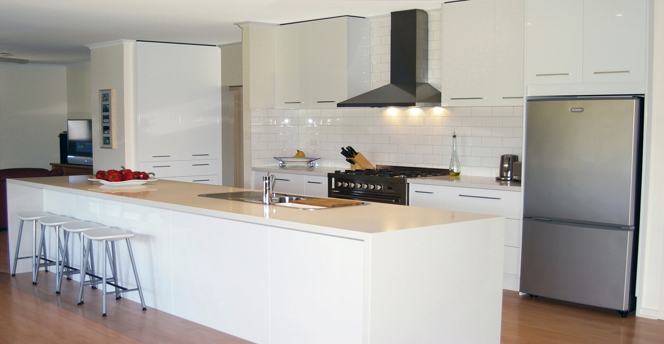 reconstituted-stone-benchtops-kitchen-1