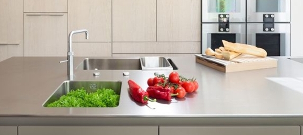 stainless-steel-benchtops-kitchen