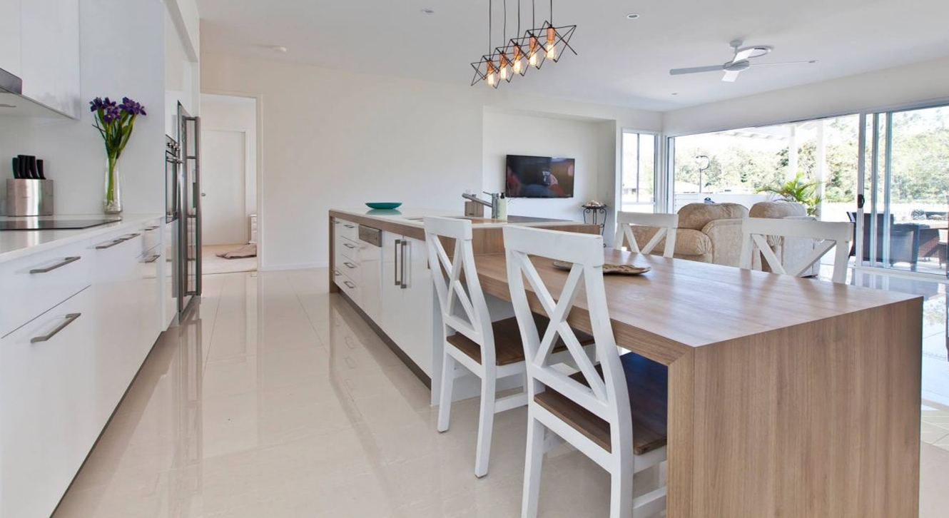 thick-laminate-full-bullnose-edges-or-shark-nose-edges